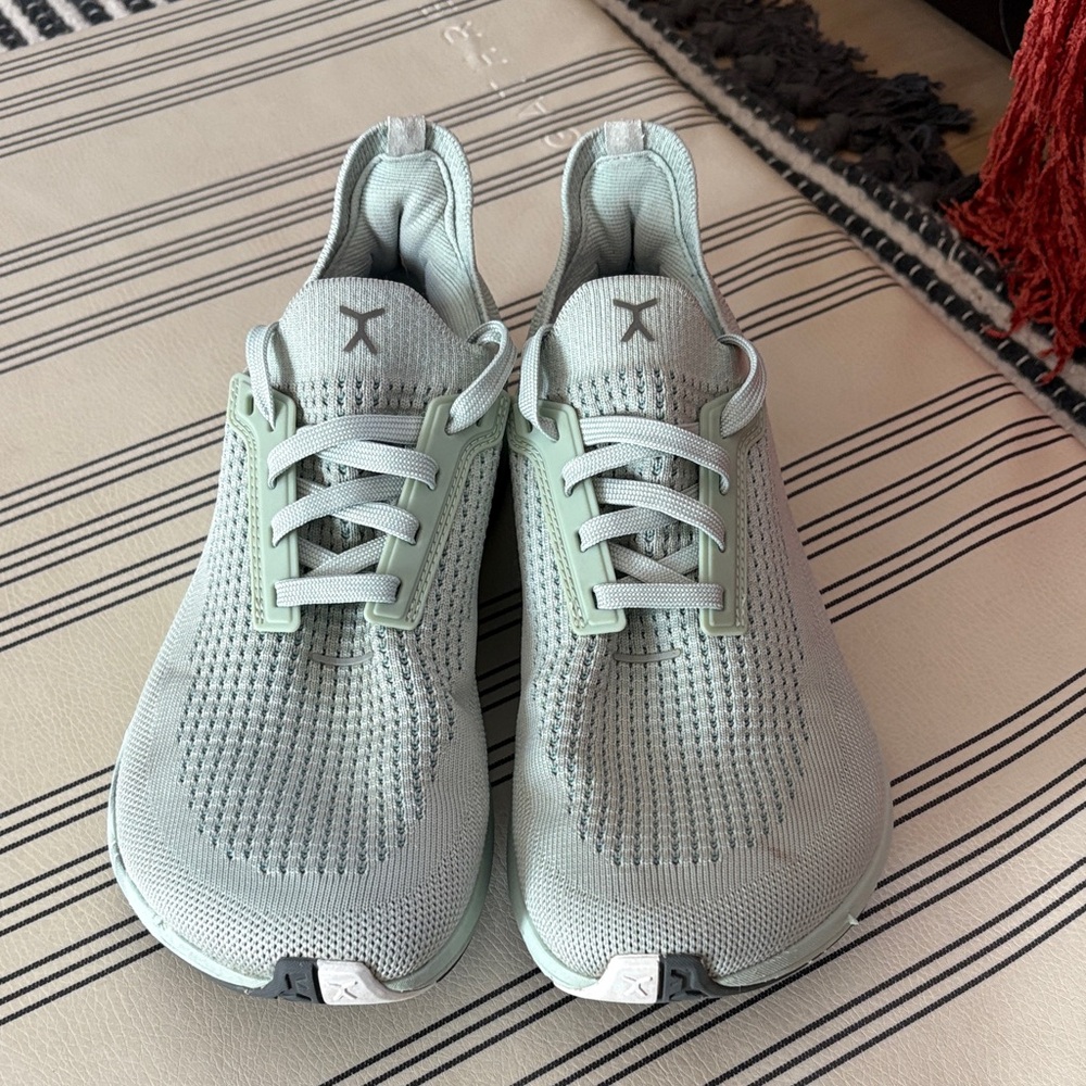 Flux Footwear